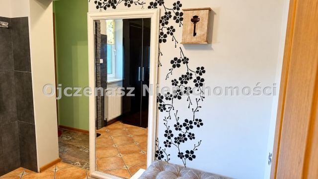 dom wolnostojący, 5 pokoi Małe Rudy. Zdjęcie 16