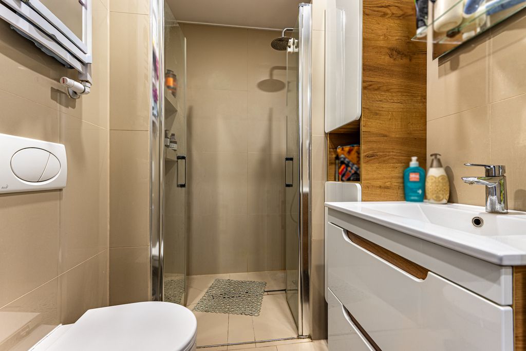 Mieszkanie 6-pokojowe Rzeszów, ul. Stefana Starzyńskiego. Zdjęcie 3