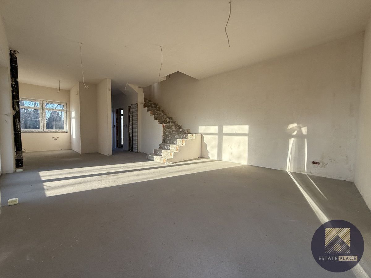 dom szeregowy, 5 pokoi Warszawa Wawer. Zdjęcie 3