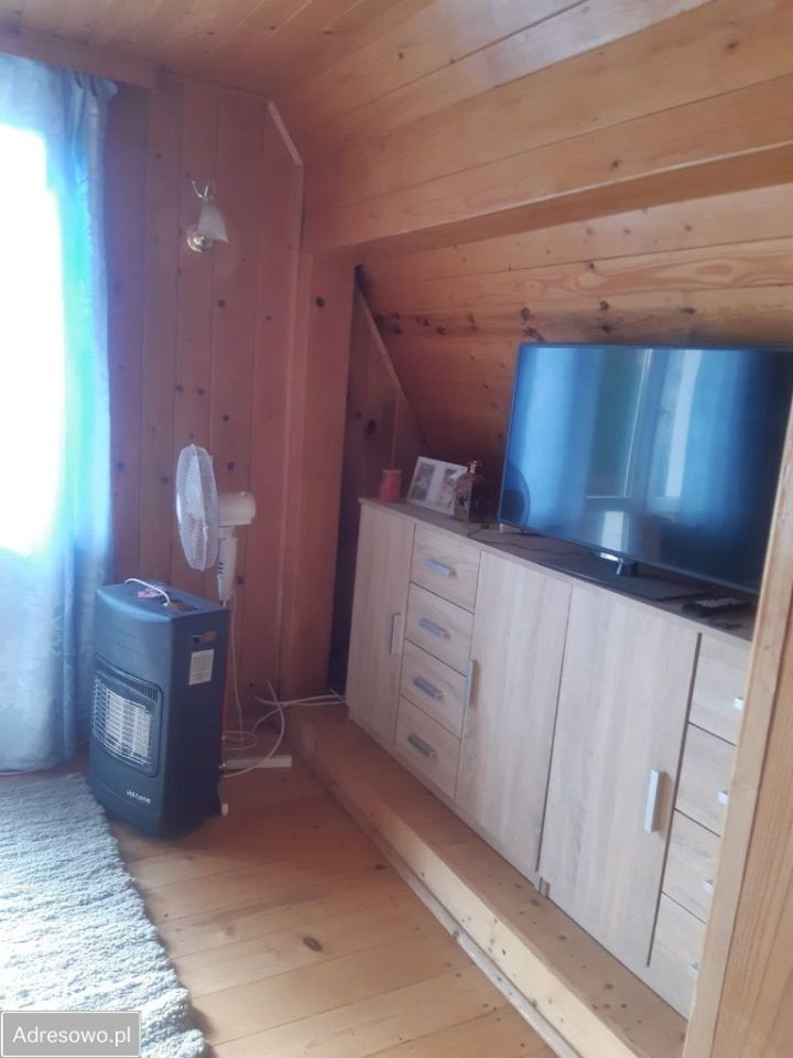 dom wolnostojący, 4 pokoje Poręba. Zdjęcie 11