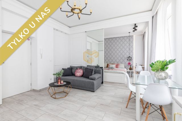 Mieszkanie 2-pokojowe Warszawa Wola, ul. Chmielna. Zdjęcie 1