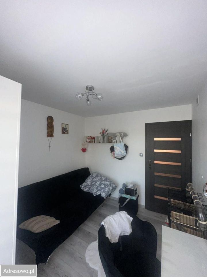 Mieszkanie 3-pokojowe Domaniewice. Zdjęcie 11