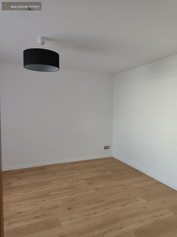 dom wolnostojący, 7 pokoi Toruń Stawki, ul. Sygnałowa. Zdjęcie 19