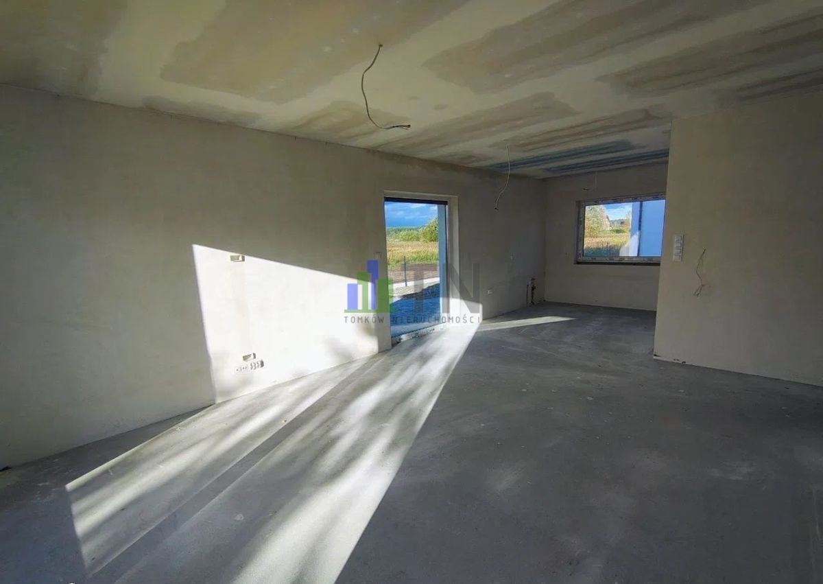 bliźniak, 4 pokoje Chrząstawa Wielka. Zdjęcie 5