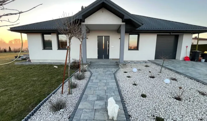 dom wolnostojący Ostrów