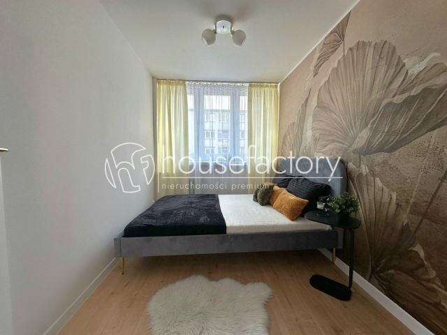 Mieszkanie 3-pokojowe Łódź Dąbrowa, ul. Podhalańska. Zdjęcie 3