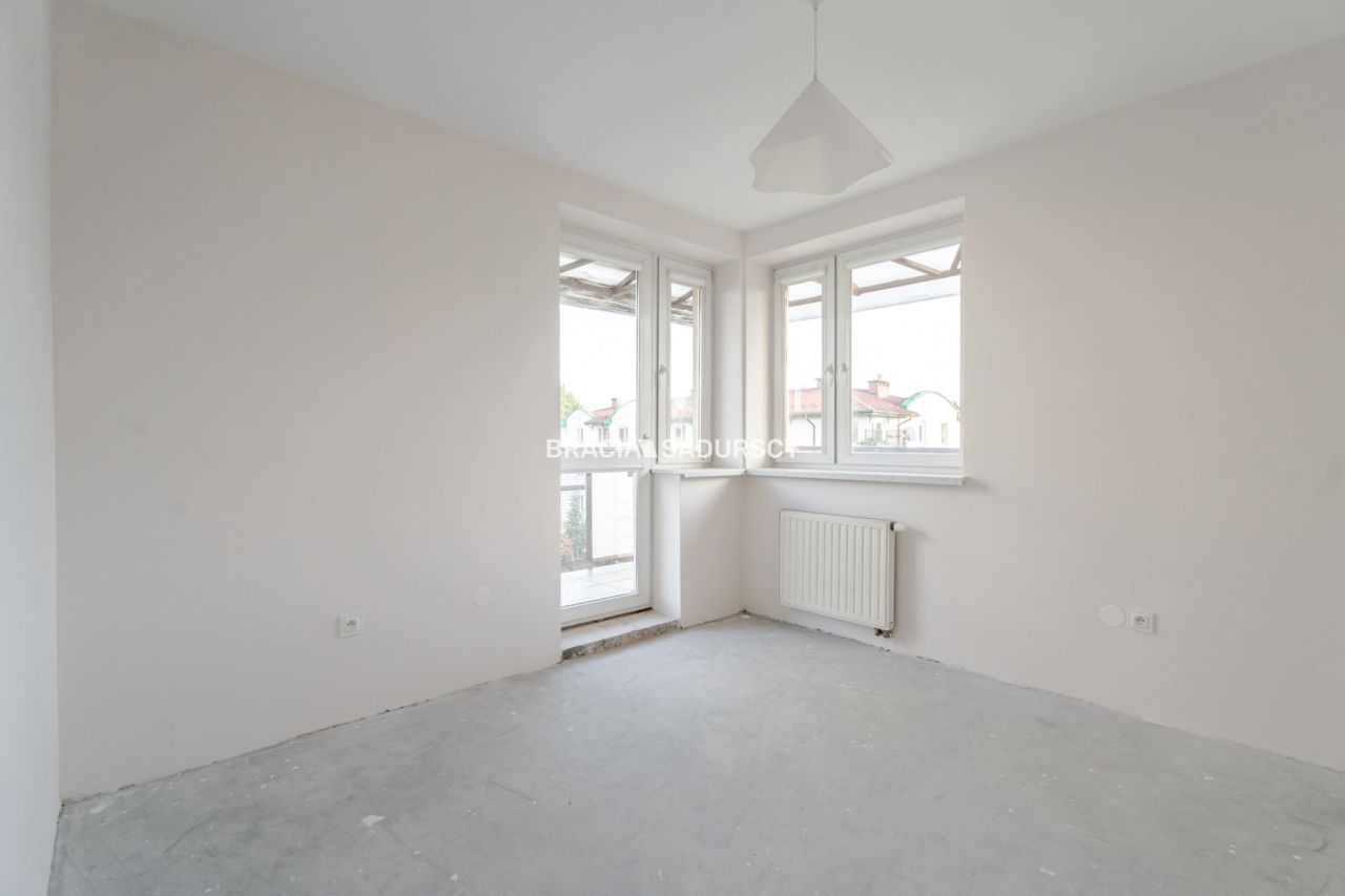 Mieszkanie 3-pokojowe Kraków, ul. Złocieniowa. Zdjęcie 3