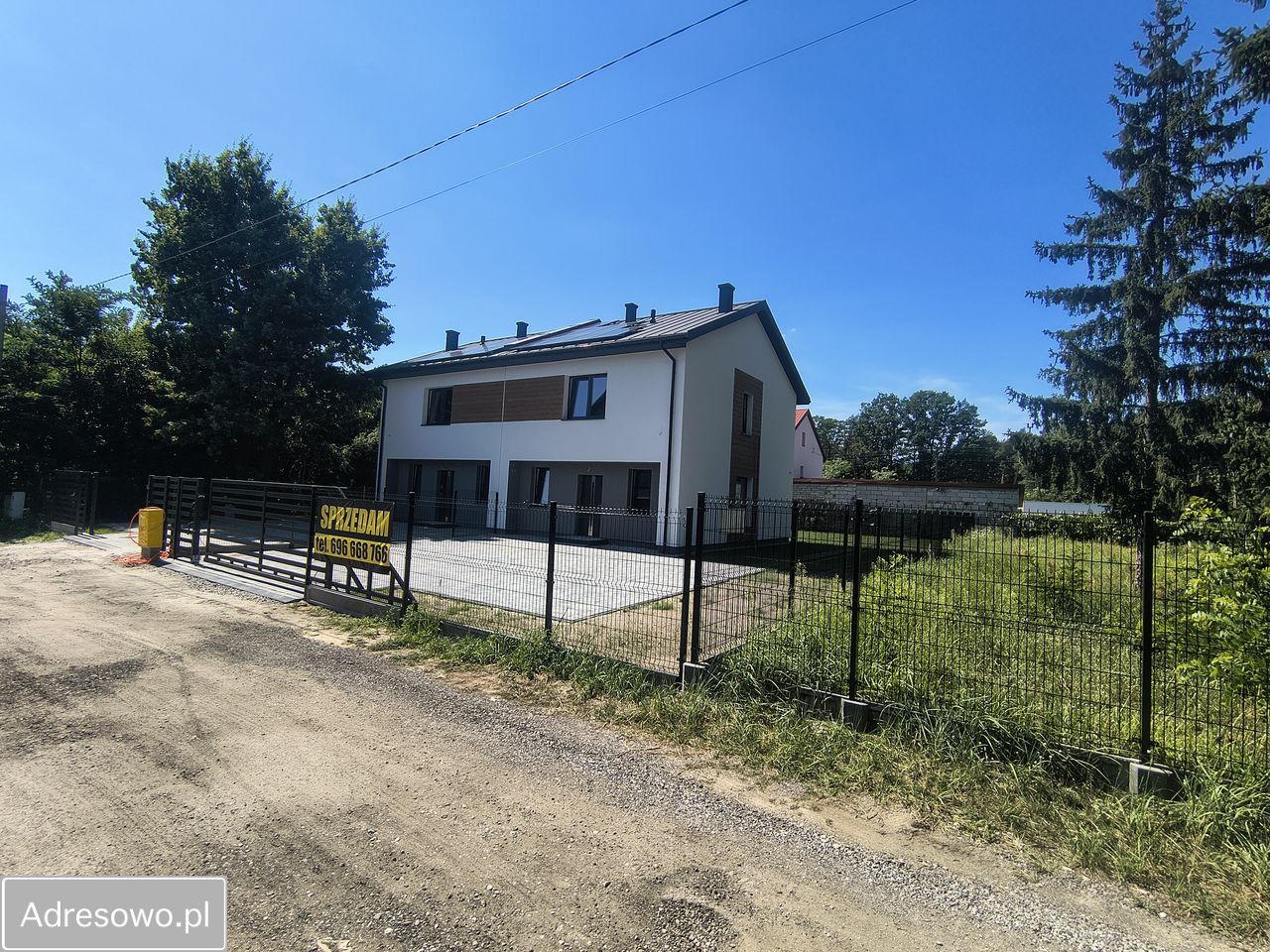 bliźniak, 4 pokoje Ostrówek. Zdjęcie 5
