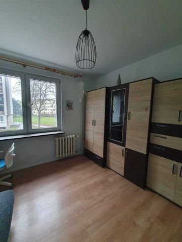 Mieszkanie 3-pokojowe Kłodzko, ul. Jacka Malczewskiego. Zdjęcie 9