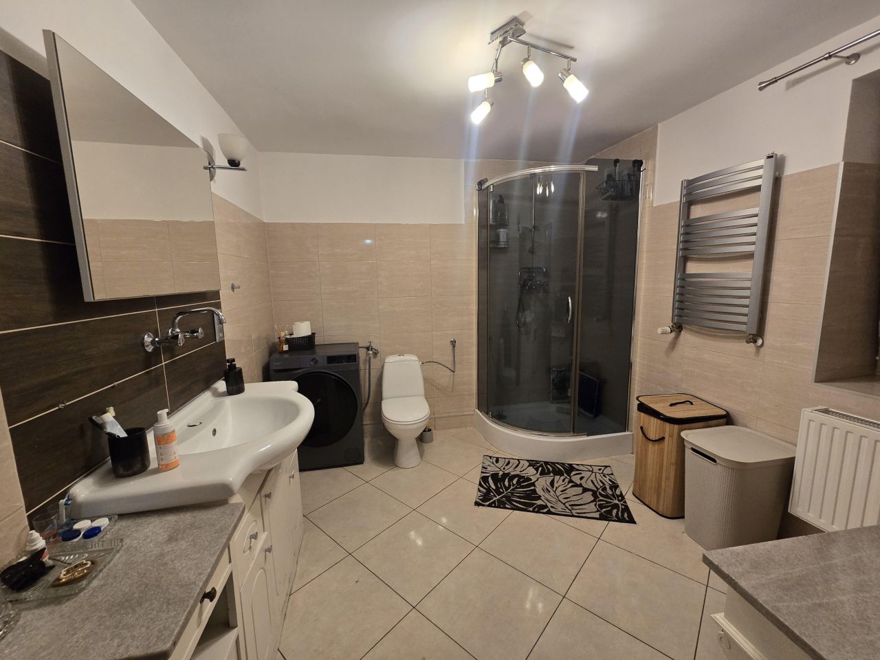 dom wolnostojący, 5 pokoi Komarno. Zdjęcie 9
