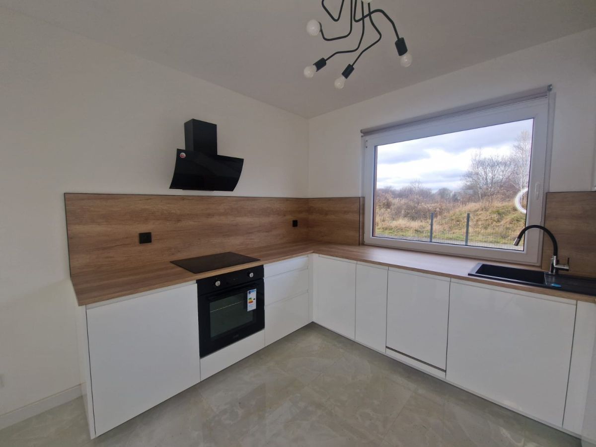 dom wolnostojący, 4 pokoje Mirsk, ul. os. Izerska Polana. Zdjęcie 2