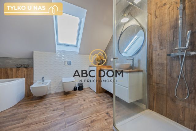 dom wolnostojący, 5 pokoi Sierakowice. Zdjęcie 8