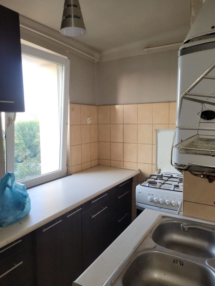 Mieszkanie 3-pokojowe Ostrowiec Świętokrzyski, ul. Jana Kochanowskiego. Zdjęcie 2