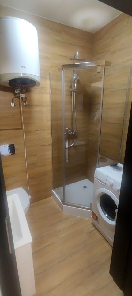 kamienica, 7 pokoi Łódź Polesie, ul. Stefana Żeromskiego. Zdjęcie 8