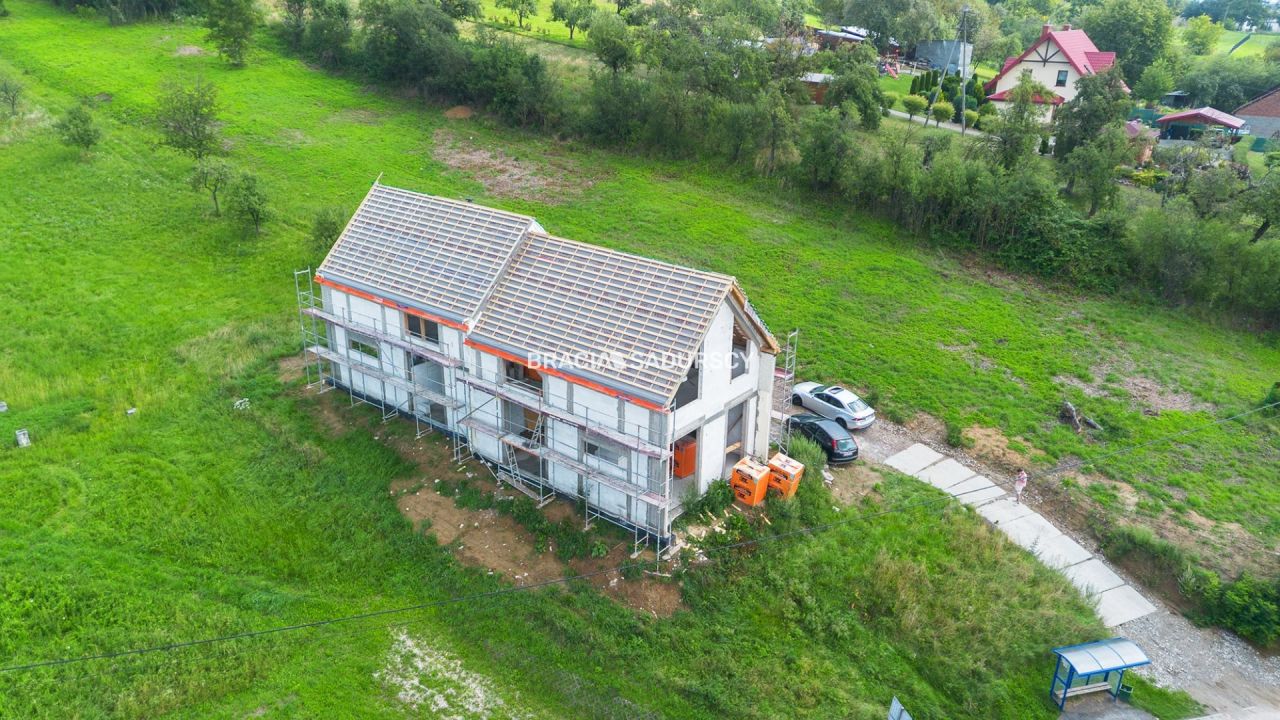 dom wolnostojący, 4 pokoje Morawica. Zdjęcie 3