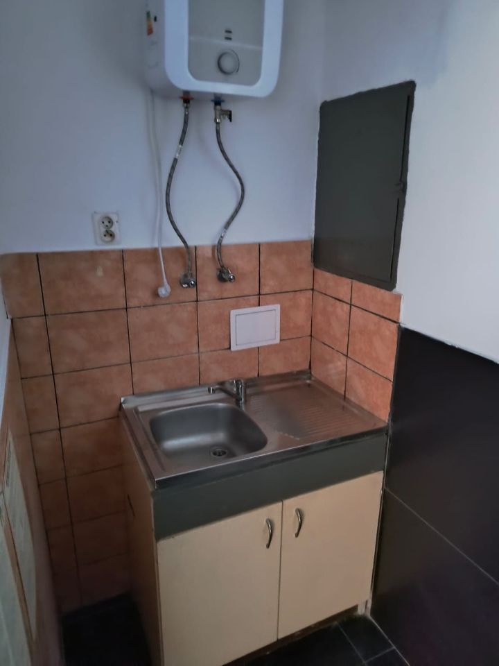 Lokal Katowice Bogucice, ul. Leopolda Markiefki. Zdjęcie 5