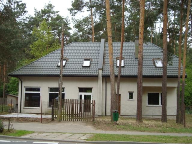 dom wolnostojący, 6 pokoi Sokolniki-Las, ul. Jagiellońska. Zdjęcie 1