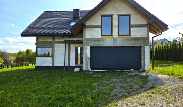 dom wolnostojący, 4 pokoje Sanok, ul. Łany