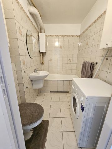 Mieszkanie 3-pokojowe Kędzierzyn-Koźle, ul. 9 Maja. Zdjęcie 9