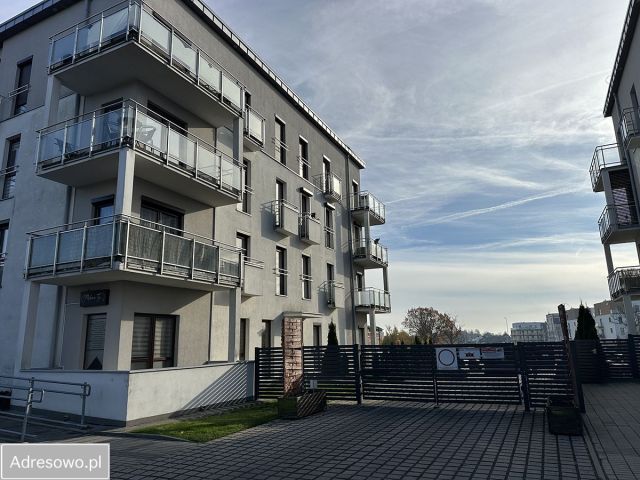 Mieszkanie 3-pokojowe Gniezno, ul. Elizy Orzeszkowej. Zdjęcie 1