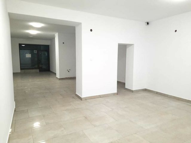 Lokal Radzyń Podlaski, ul. Rynek. Zdjęcie 1