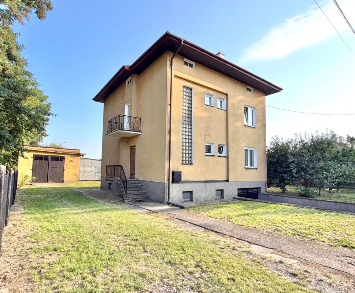 dom wolnostojący, 5 pokoi Sandomierz Centrum, ul. Michała Kubeszewskiego. Zdjęcie 3