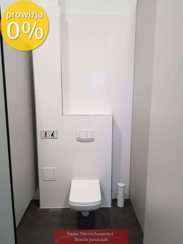 Hala/magazyn Suchy Dwór. Zdjęcie 15