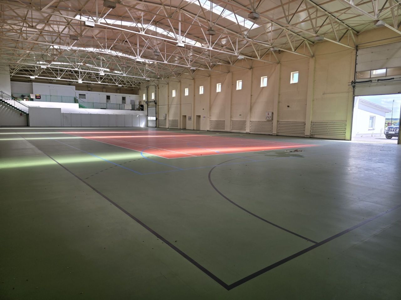 Hala/magazyn Łęka Mroczeńska. Zdjęcie 3