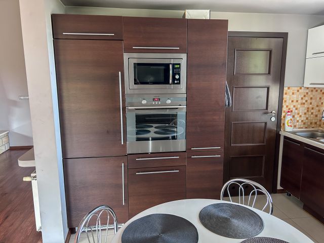 dom wolnostojący, 5 pokoi Gliwice Żerniki, ul. Stefana Rogozińskiego. Zdjęcie 1