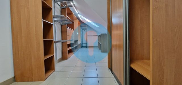 dom wolnostojący, 7 pokoi Dąbrowa, ul. Barczańska. Zdjęcie 32