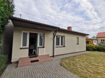 dom wolnostojący, 2 pokoje Łomianki, ul. Wiślana