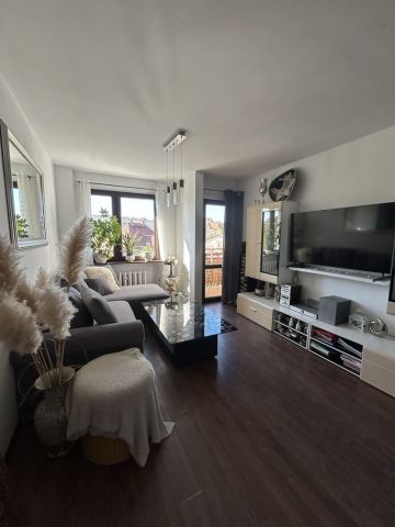 Mieszkanie 3-pokojowe Jawor. Zdjęcie 1