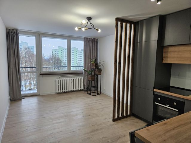 Mieszkanie 3-pokojowe Gliwice Kopernik, ul. Centaura. Zdjęcie 1