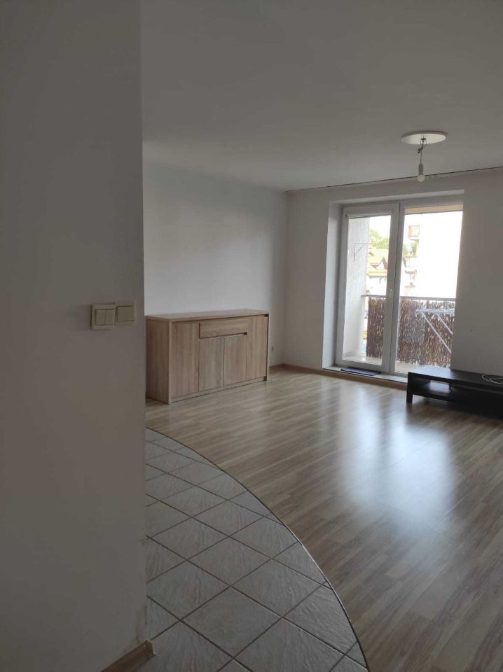 Mieszkanie 3-pokojowe Gdynia Karwiny