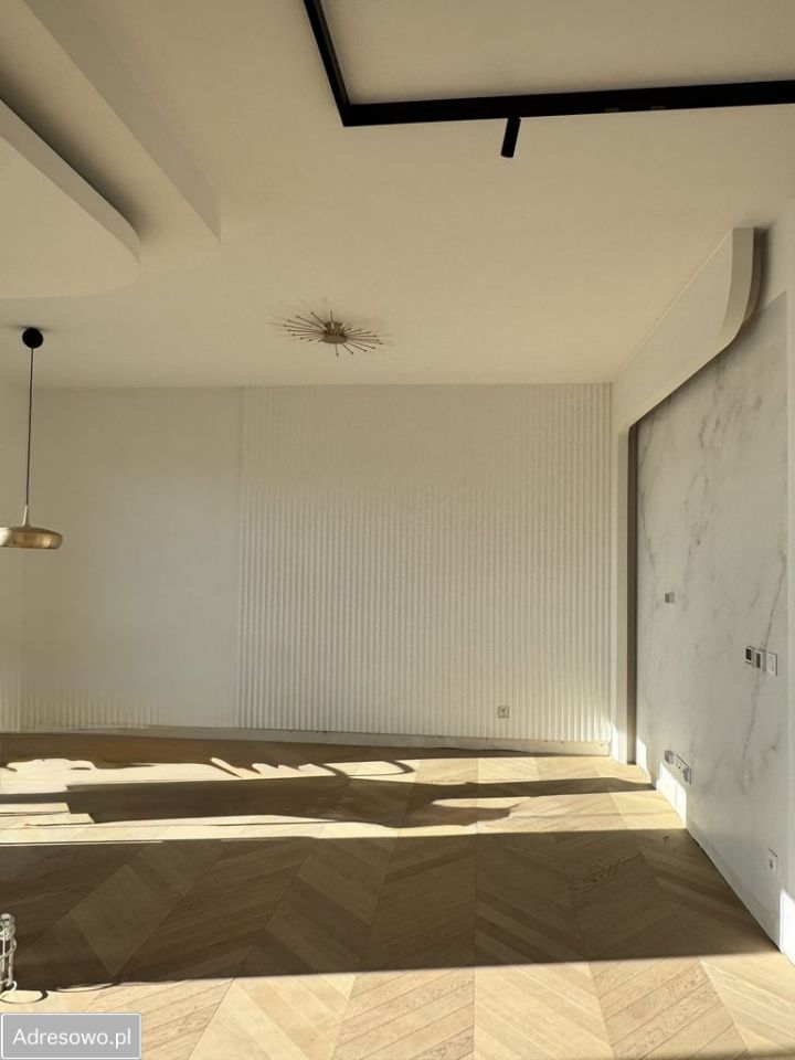 Mieszkanie 4-pokojowe Katowice Bogucice, ul. Henryka Mikołaja Góreckiego. Zdjęcie 17