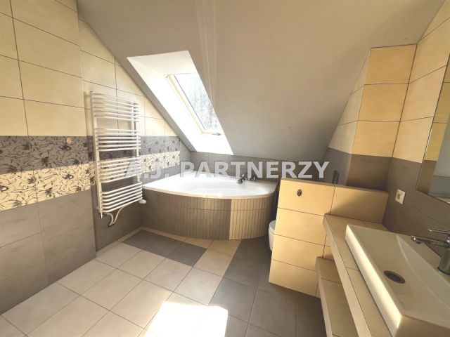 dom wolnostojący, 6 pokoi Siedlec. Zdjęcie 4