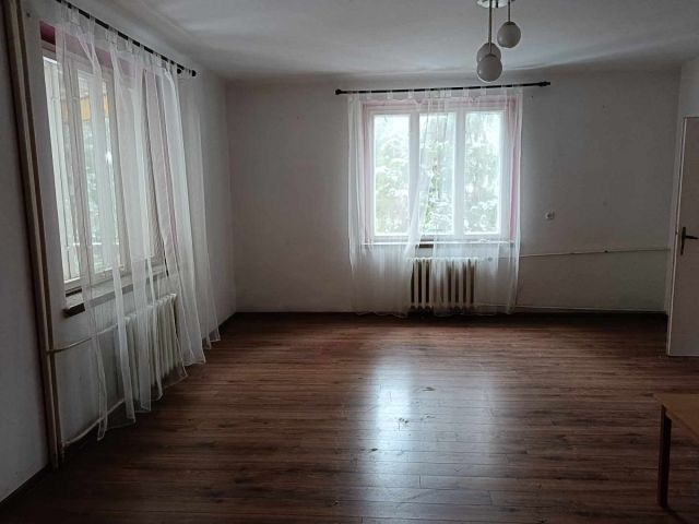 dom wolnostojący, 8 pokoi Ożarów. Zdjęcie 5