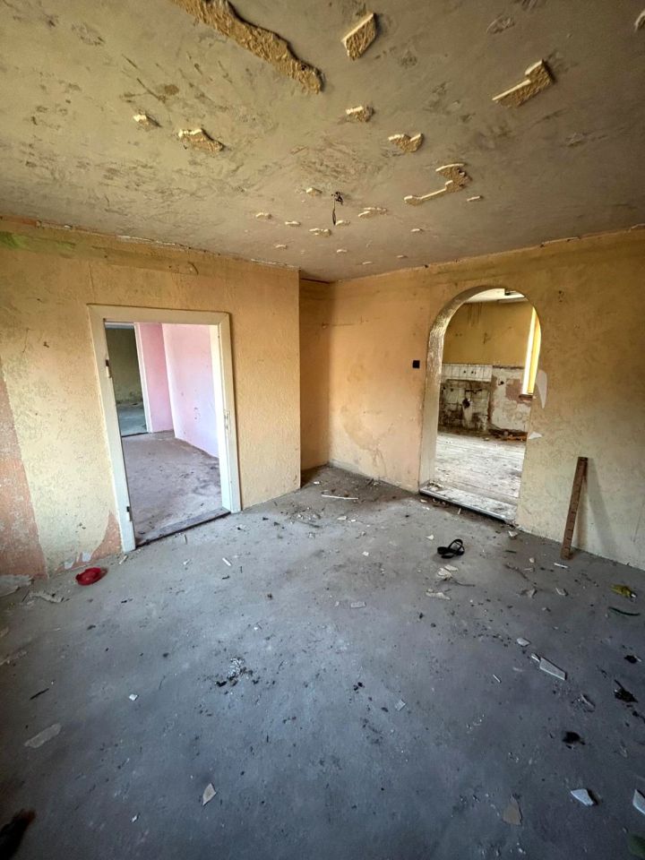 dom wolnostojący, 2 pokoje Ładza. Zdjęcie 5