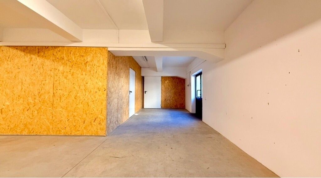 Hala/magazyn Rzeszów Staroniwa, ul. Tadeusza Boya-Żeleńskiego. Zdjęcie 2