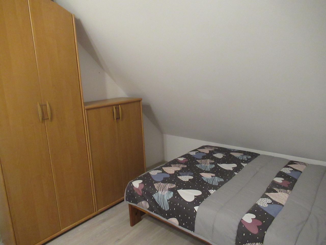 dom wolnostojący, 3 pokoje Drewnica, ul. Wierzbowa. Zdjęcie 8