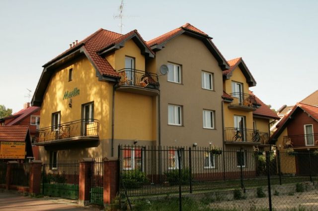 dom wolnostojący, 20 pokoi Pobierowo, ul. Mickiewicza. Zdjęcie 1
