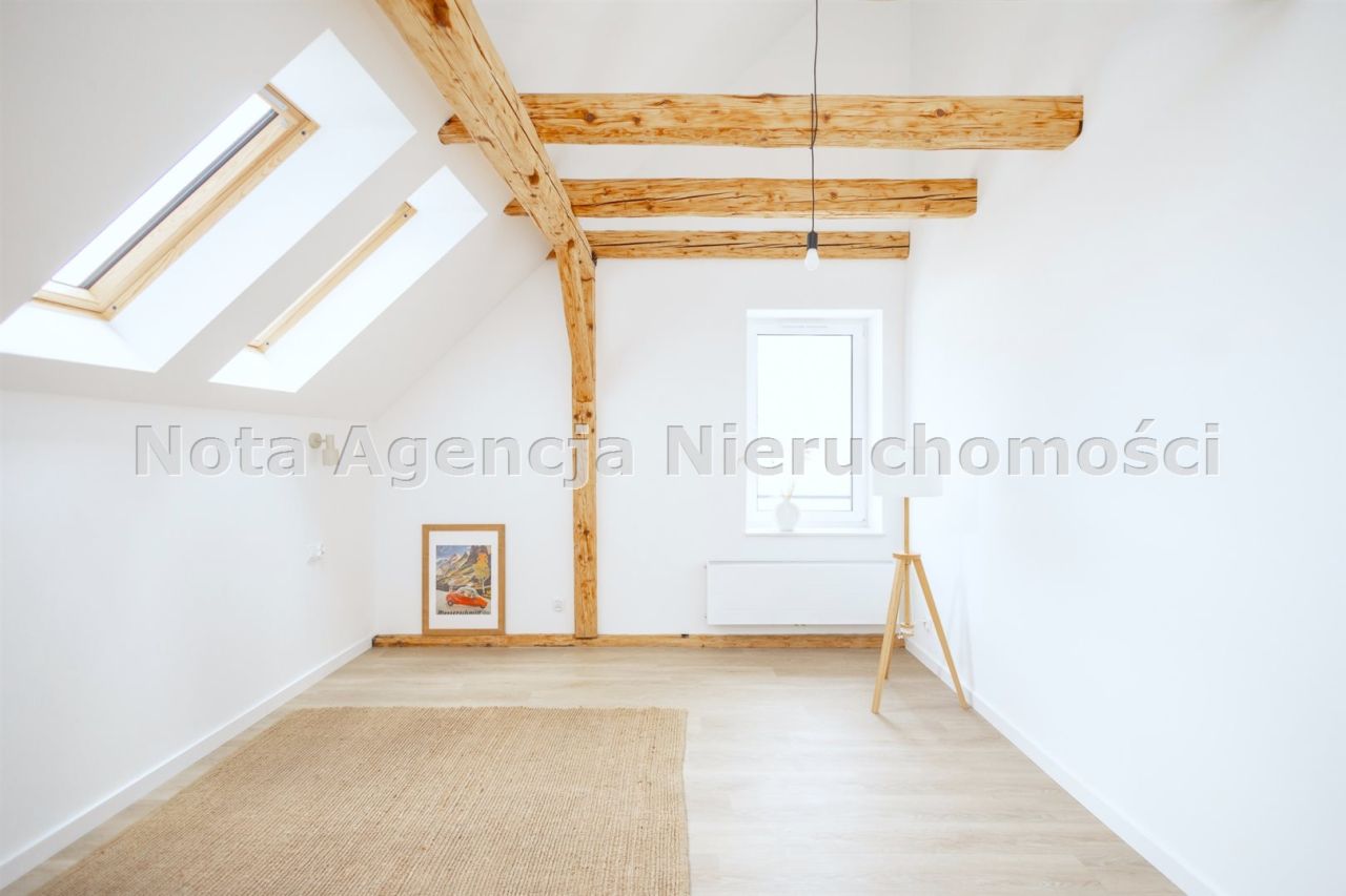 Mieszkanie 4-pokojowe Wałbrzych Podgórze, ul. Niepodległości. Zdjęcie 3