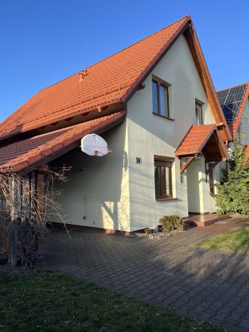 bliźniak, 5 pokoi Chrząstawa Mała, ul. Gajowa. Zdjęcie 1