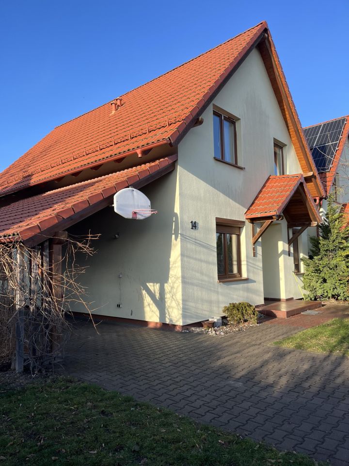 bliźniak, 5 pokoi Chrząstawa Mała, ul. Gajowa