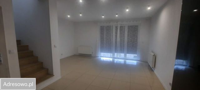 dom szeregowy, 4 pokoje Dobrzykowice, ul. Pogodna. Zdjęcie 1