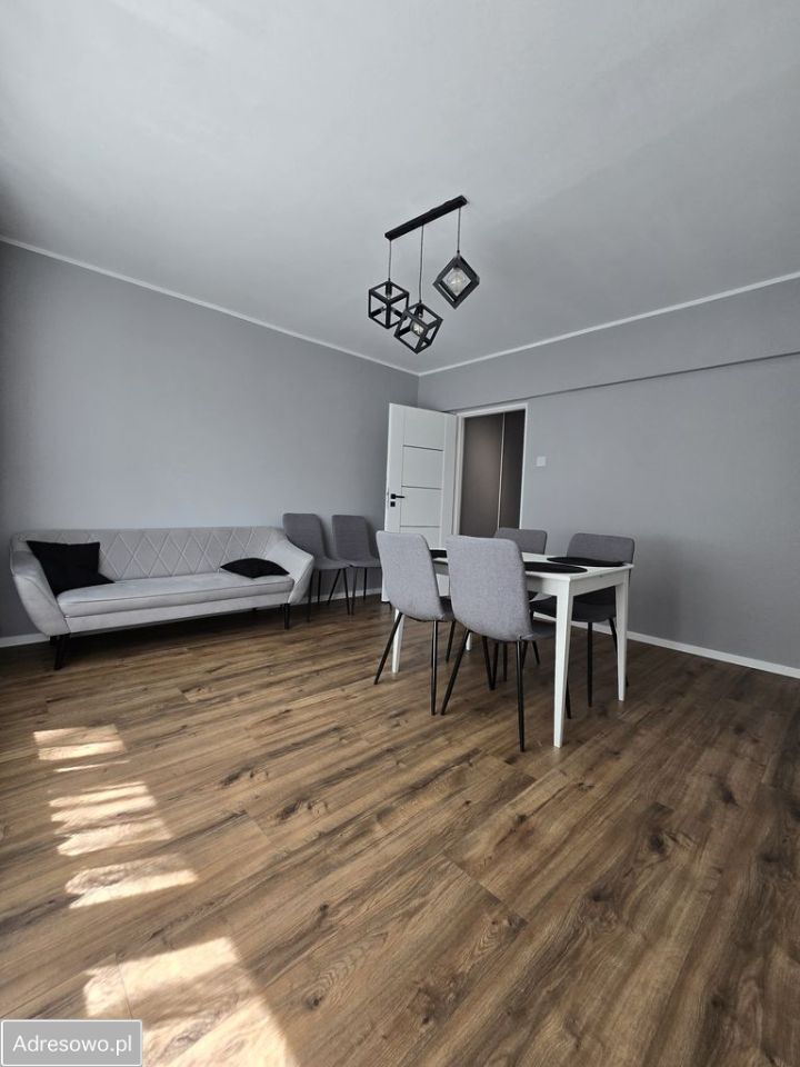 Mieszkanie 3-pokojowe Kraków Bieńczyce, os. Józefa Strusia. Zdjęcie 2