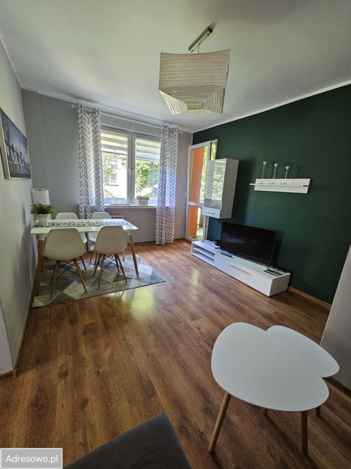 Mieszkanie 3-pokojowe Bełchatów, os. 1000-lecia. Zdjęcie 1