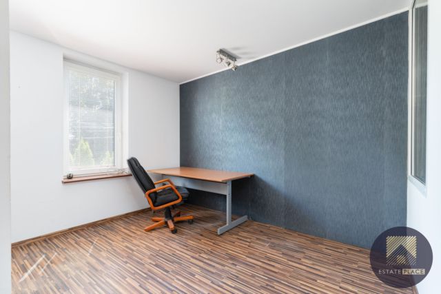 Lokal Warszawa Ursus. Zdjęcie 13