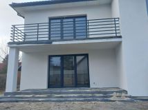 Mieszkanie 3-pokojowe Dziekanów Leśny, ul. Krasnoludków. Zdjęcie 1