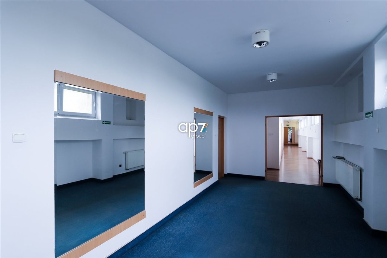 Lokal Kraków Nowa Huta, ul. Kocmyrzowska. Zdjęcie 3